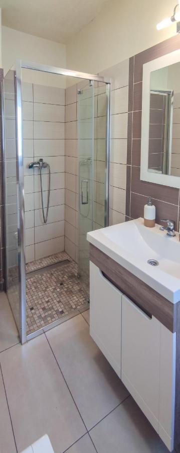 Apartman Maraska *